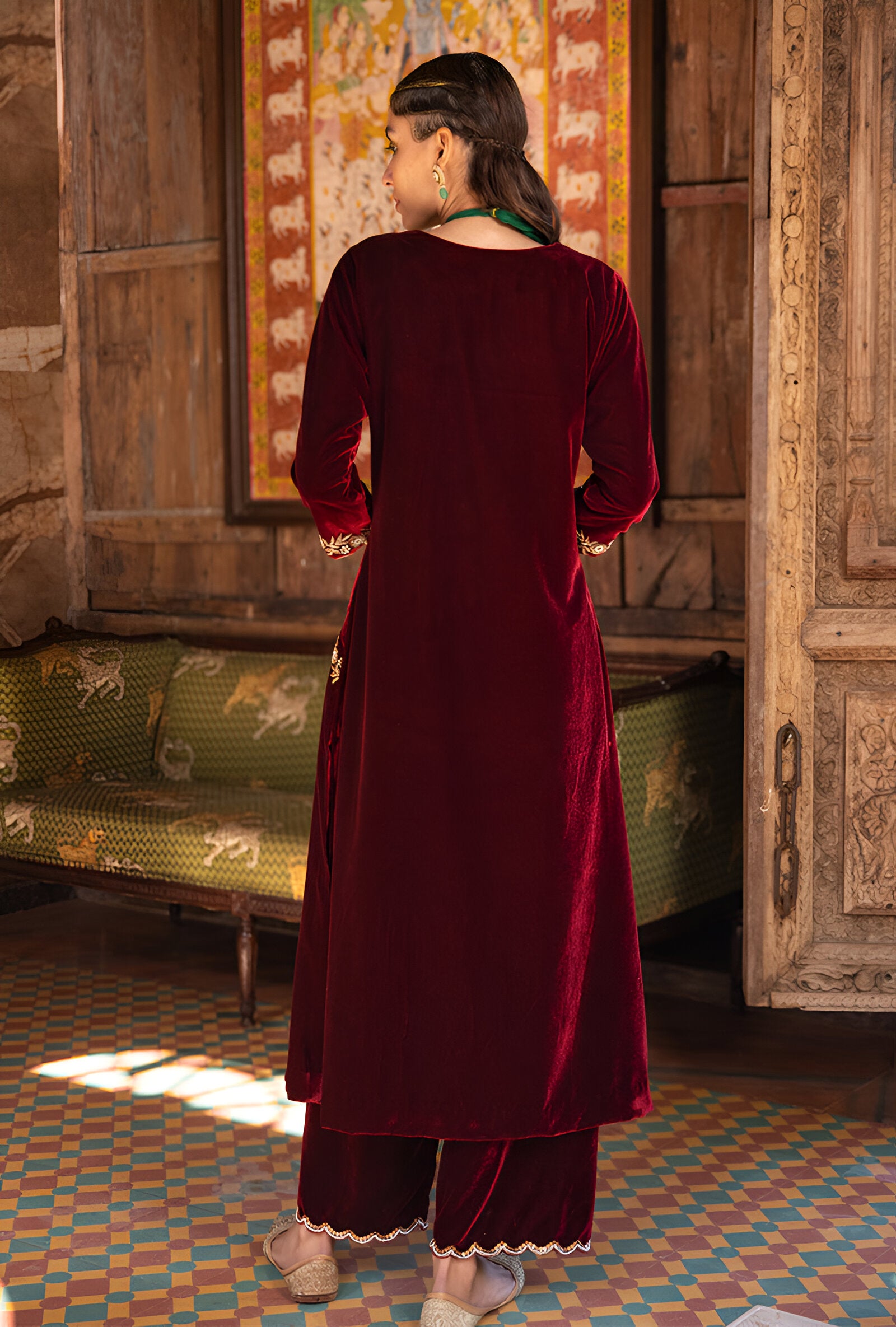 Luxe |Velvet Embroidered