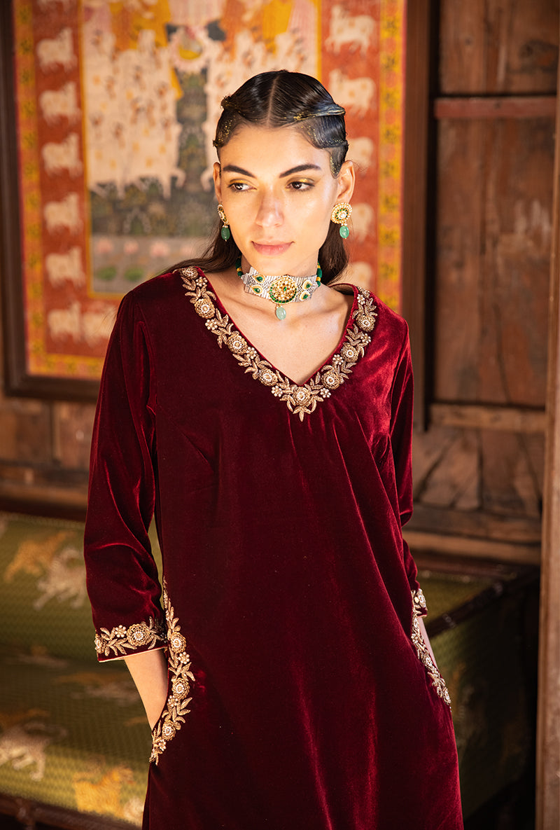 Luxe |Velvet Embroidered